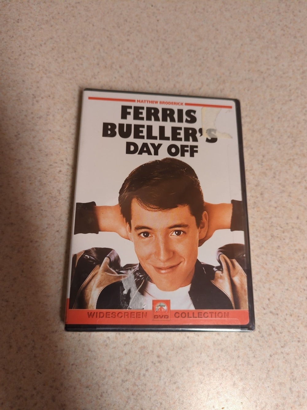 Ferris Buellers Day Off Movie DVD 1986 Paramount Pictures Matthew Broderick NEW